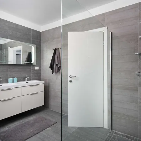 Fabiana, A Luxurious And Spacious Villa, Few Minutes From The