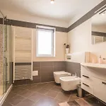 Hébergement de vacances Fabiana, A Luxurious And Spacious Villa, Few Minutes From The Labin (Istria)